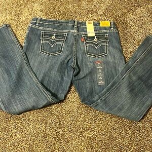 NWT Levi’s 715 Boot Cut Jeans Sz 16 1/2 plus
